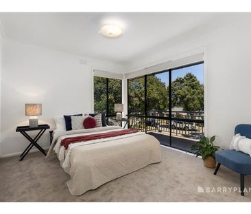 Charming Home in Prime Location - Photo 6