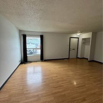 Upland Street - 2131 - A109 - 1 - Photo 1