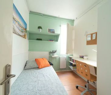 Carrer d'Ausiàs March, Barcelona, Catalonia - Photo 6