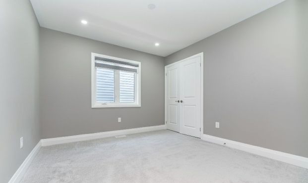 For Lease - 127 Yates Drive, Milton, Ontario - Photo 1