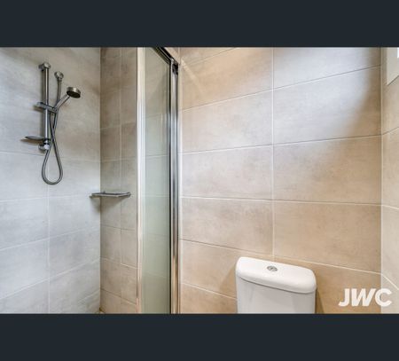 6/2 Curlew Court, Doncaster, Vic 3108 - Photo 4