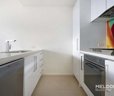 SUN-DRENCHED SPACIOUS APARTMENT AT ZEN - UNFURNISHED - Photo 2