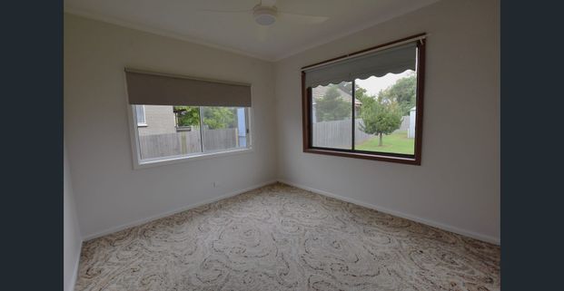 RENTERS WANTED... - Photo 1