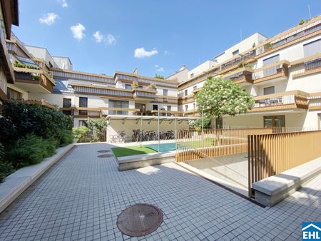 Komfortabel, teilmöbliert & bestens gelegen – 2 Zimmer nähe Schloss Schönbrunn - Foto 2