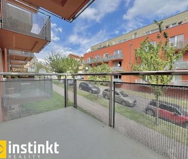 Pronájem bytu 1+kk a garsoniéry 54 m², Za zámečkem, Praha - Фото 6