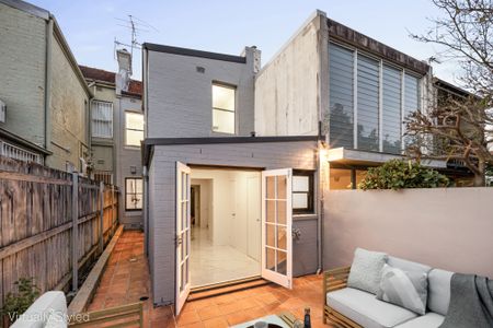 Four Bedroom Terrace with Rear Lane Access and Lock Up Garage - Offered Unfurnished - Photo 3