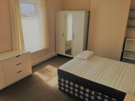 4 bedroom house to rent - Photo 4