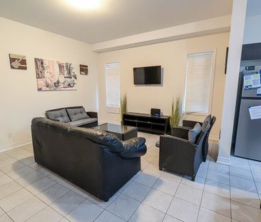 **ALL UTILITIES INCLUDED** Student Room For Rent in St. Catharines!! - Photo 3