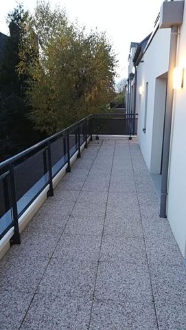 Location Appartement 3 pièces 74m² BIHOREL 76420 - Photo 2