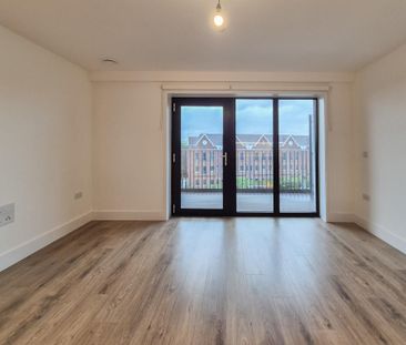 2 bedroom apartment to rent - Photo 2