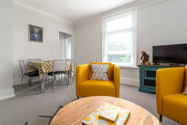Wellesley Road, London, W4 4BN - Photo 1