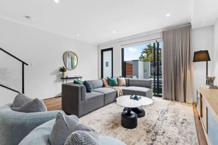 Fully Furnished & Move in Ready - Photo 3