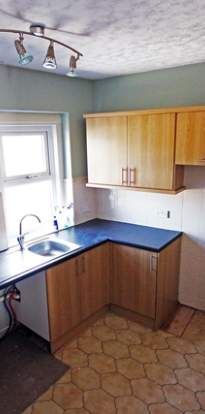 2 bedroom property to rent in Colwyn Bay - Photo 1