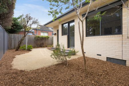 2 Edward Street, Brighton East VIC 3187 - House For Rent | Domain - Photo 5