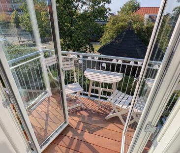 Rummelig 3-værelses lejlighed i Vejgaard med altan - Foto 3