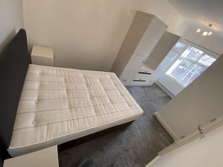 3 bedroom maisonette to rent - Photo 5