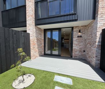 3 Bedrooms on Tirimoana Rd - Photo 2