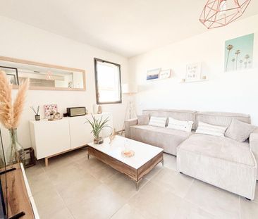 Location Appartement 3 pièces 62m² AIX EN PROVENCE 90ème - Photo 3