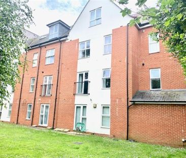 Banister Park, So15 - Photo 1