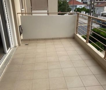 Διαμέρισμα για ενοικίαση Κέντρο (Μαρκόπουλο) - Photo 1