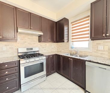 For Lease - 10 Porter Avenue Unit# 53, Vaughan, Ontario - Photo 3