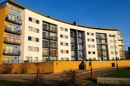 Guide Price £1,350 pcm - Available 08/11/2025 - Unfurnished - Photo 5