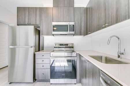 For Lease - 480 Gordon Krantz Avenue Unit# 107, Milton, Ontario - Photo 4