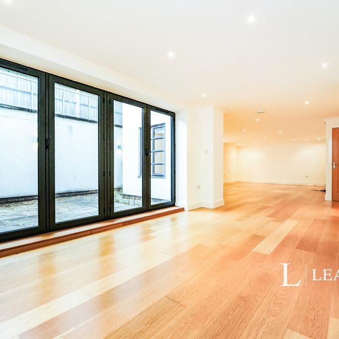 Detached house to rent - Photo 1