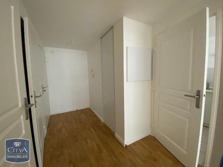 Location Appartement 2 pièces 43m² ISSY LES MOULINEAUX 92130 - Photo 4