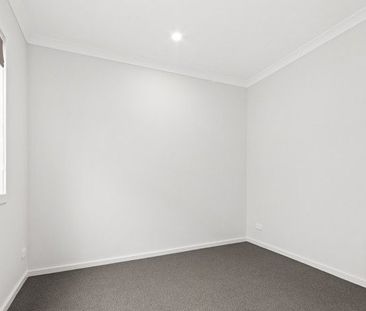 Ready To Move In! - Photo 4