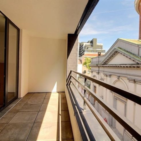 Appartement te huur - Photo 1
