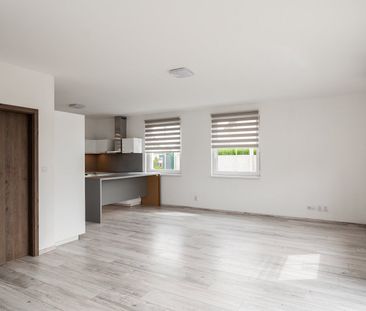 Pronájem domu 106 m² s pozemkem 701 m² - Photo 3