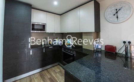 1 Bedroom flat to rent in Boulevard Drive, Colindale, NW9 - Photo 4