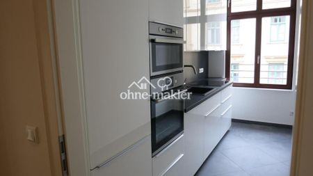 Kernsanierte 2-Zimmer-Wohnung mit Einbauküche und großem Erker - Photo 5