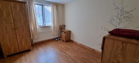 131 Main Street, Fintona, Omagh, BT78 2AH - Photo 3