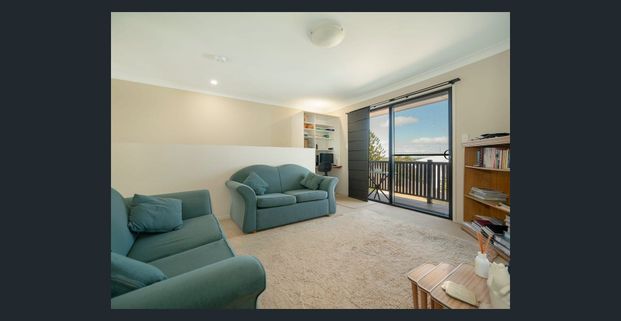 Modern Fully Furnished Unit in Mount Lofty!! - Photo 1