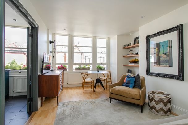 2 bedroom flat to rent - Photo 1