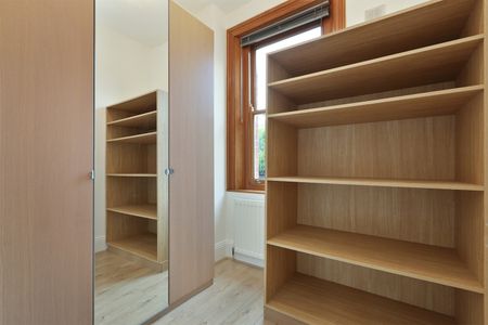 2 Bed Flat, Gordon Road, W5 - Photo 4