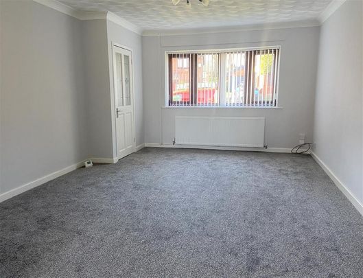3 bedroom detached house to rent - Photo 1