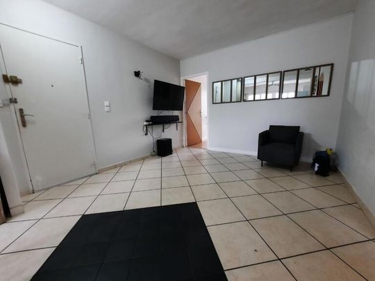 Location Appartement 4 pièces 62m² ST HERBLAIN 44800 - Photo 1