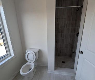 47 ARNOLD CIRCLE - Photo 1