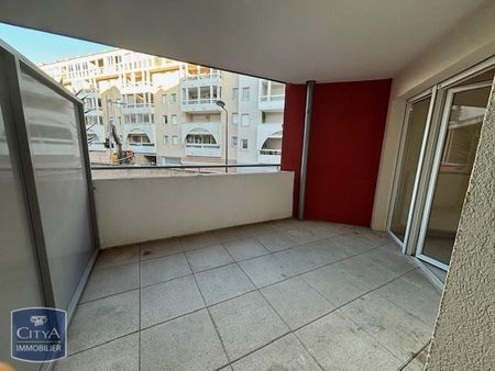 Location Appartement 2 pièces 40m² SETE 34200 - Photo 2