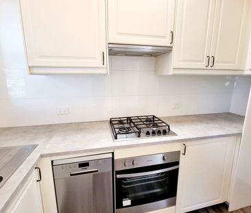 ONLY AVAILABLE UNTIL 31 OCTOBER 2026 - Photo 5