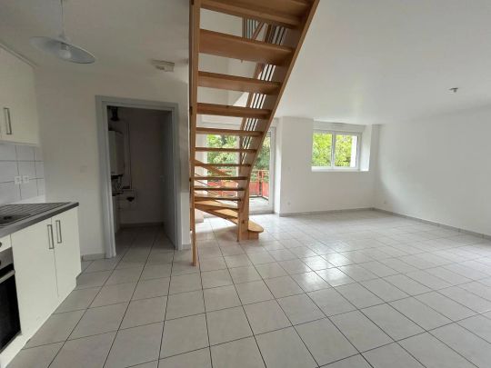 Appartement à louer 4 pièces 73.71m² - Photo 1