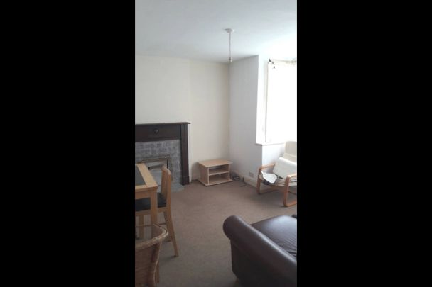 3 Bed Semi-Detached House, Richmond Avenue, LS6 - Photo 1