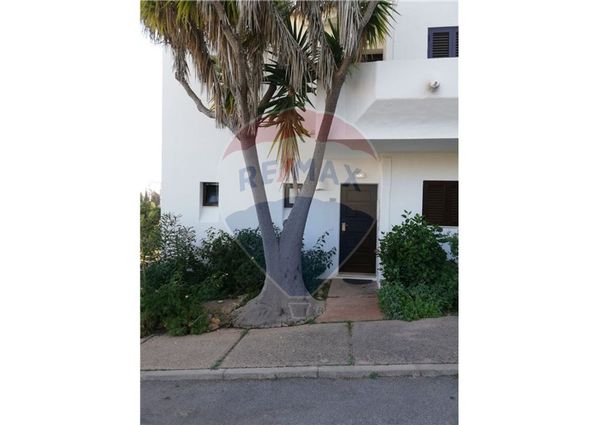 Apartamento T1 em Faro