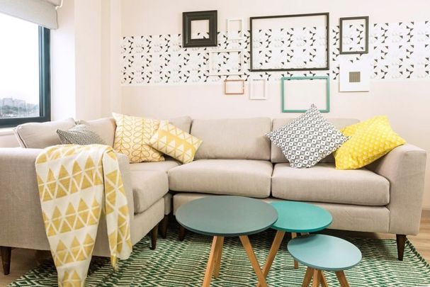 Corner House, Cathays - Photo 1