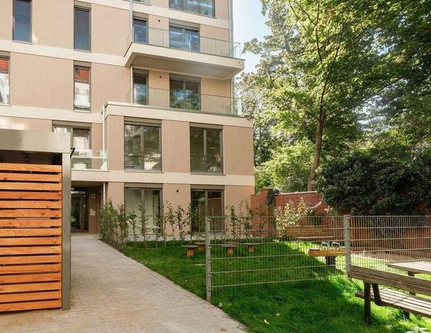 ERSTBEZUG! Wunderschöne 3-Zi.-Whg. mit Einbauküche und Terrasse - Photo 1