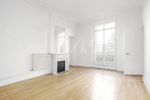 Rental Apartment Paris 16th Auteuil - Photo 1