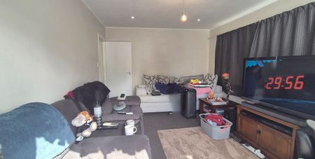 Cosy and Super Central! - Photo 3